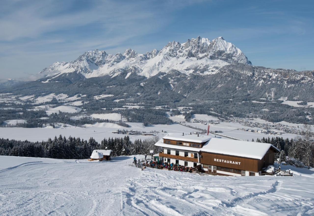 Готель Alpengasthof Hirschberg Санкт-Йоганн-ін-Тіроль Екстер'єр фото